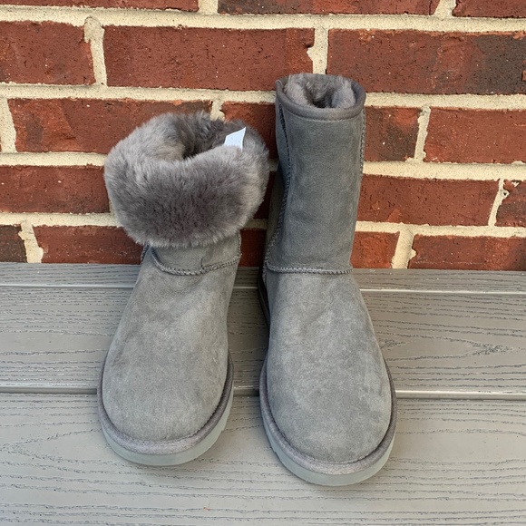 UGG Shoes - UGG Classic II Genuine Shearling Lined Short Boot